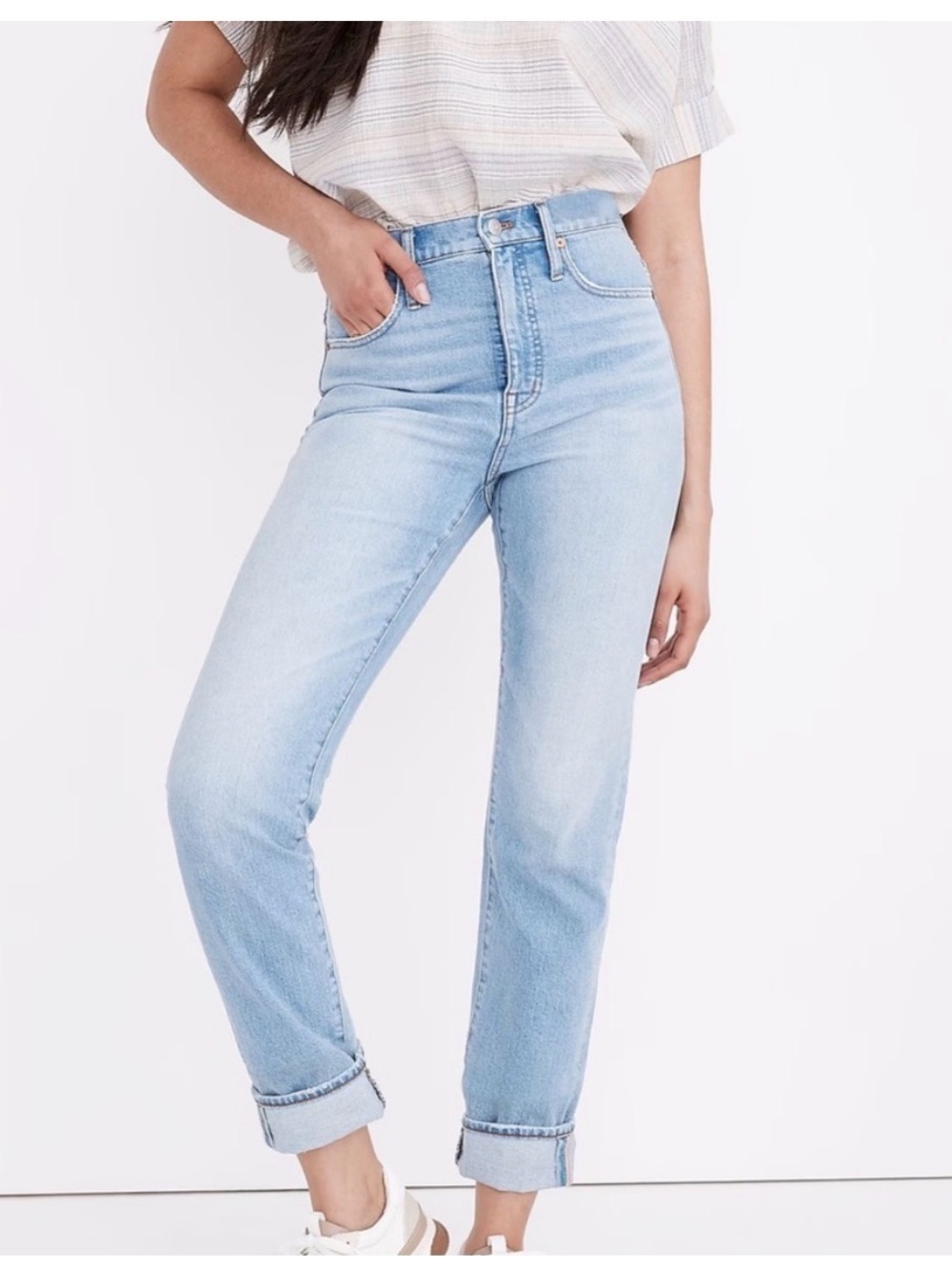 Madewell Classic Straight Leg, Highrise Jeans in Light Blue